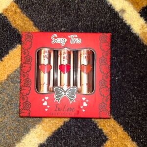 Sexy Trio Satin Lipstick Set